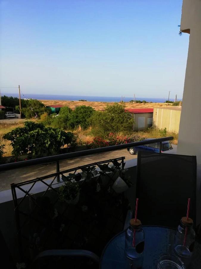 Ariadne Apartment Paralimni Exterior foto